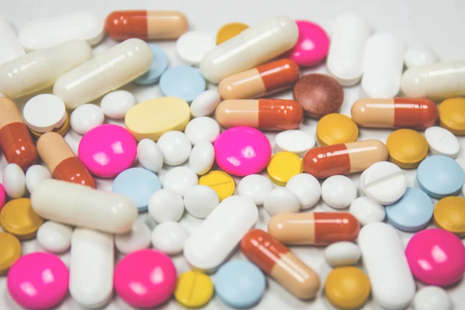 Новые требования FDA к маркировке ноотропов: как оценивать эффективность добавок для мозга